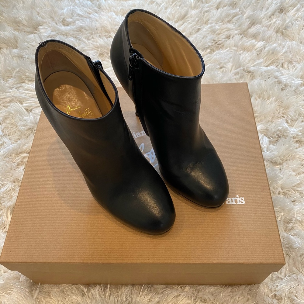 Christian Louboutin Bellissima 100 [Size 38]